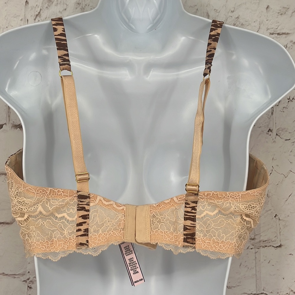 VS Dream Angels No Padding Push Up Bra, Size 38DD - Picture 2 of 7